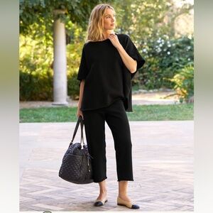 NIB! Frank & Eileen Greece Travel Set